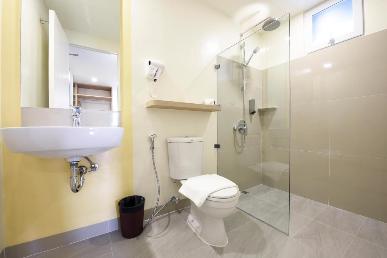 Hop Inn Hotel Alabang Manila Muntinlupa City Dış mekan fotoğraf